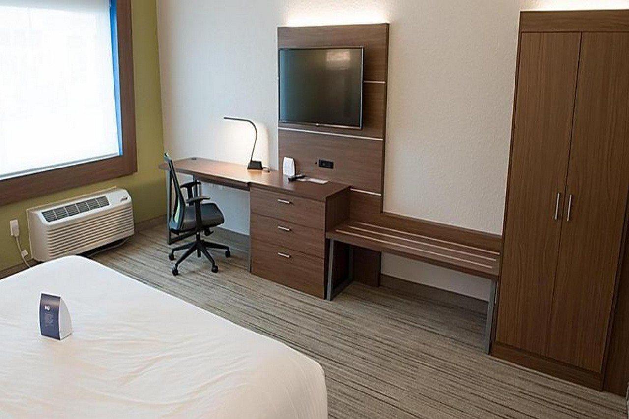 Holiday Inn Express & Suites Dayton North - Vandalia By Ihg ภายนอก รูปภาพ
